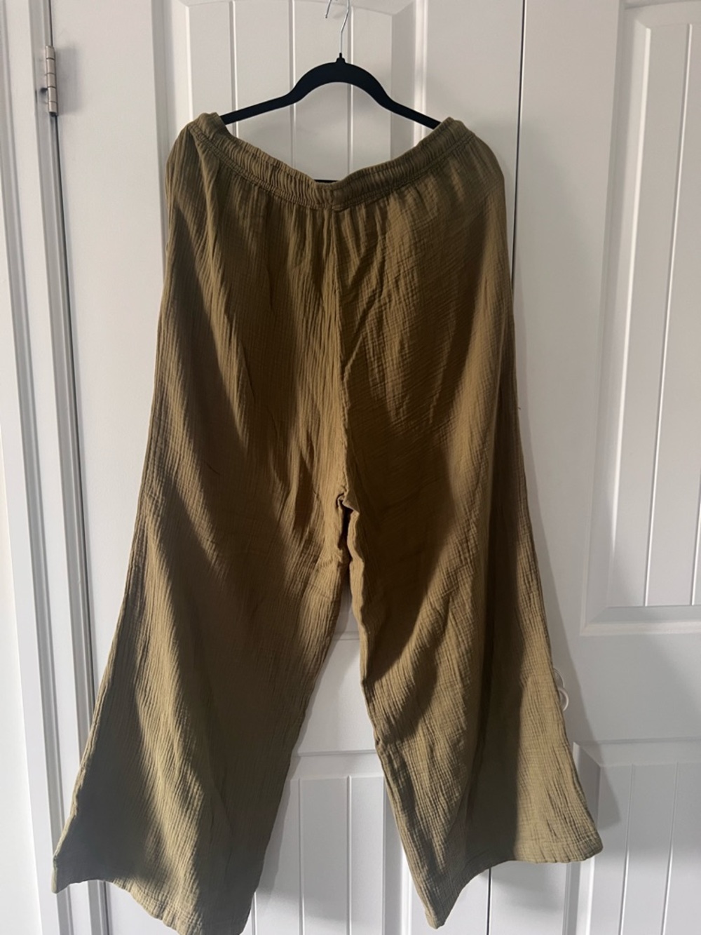 Joe Fresh Set in Olive Green Gauze - Picture 5 of 9